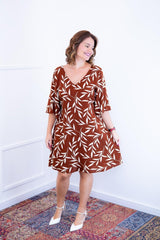 Vestido Sabrina - Decote V Manga Morcego em Viscolinho - Naguirre Shop