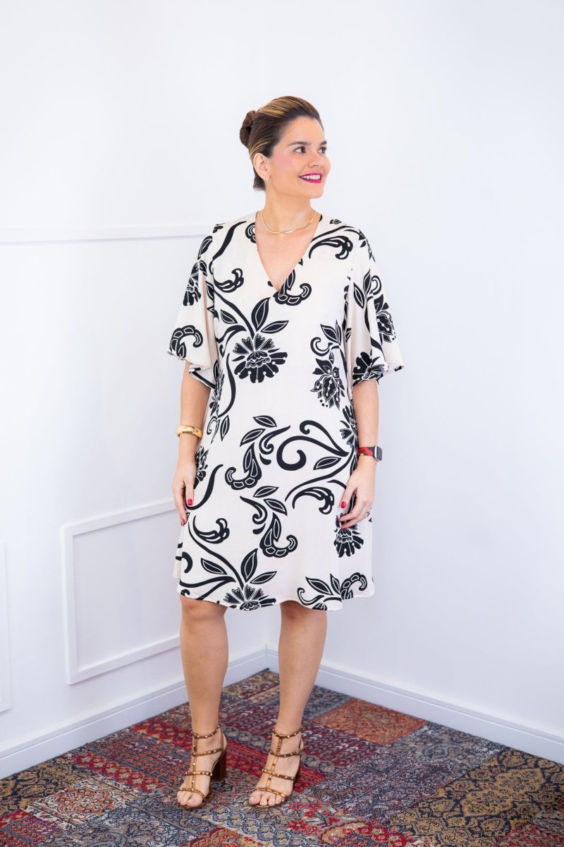 Vestido Sabrina - Decote V Manga Morcego em Viscolinho - Naguirre Shop