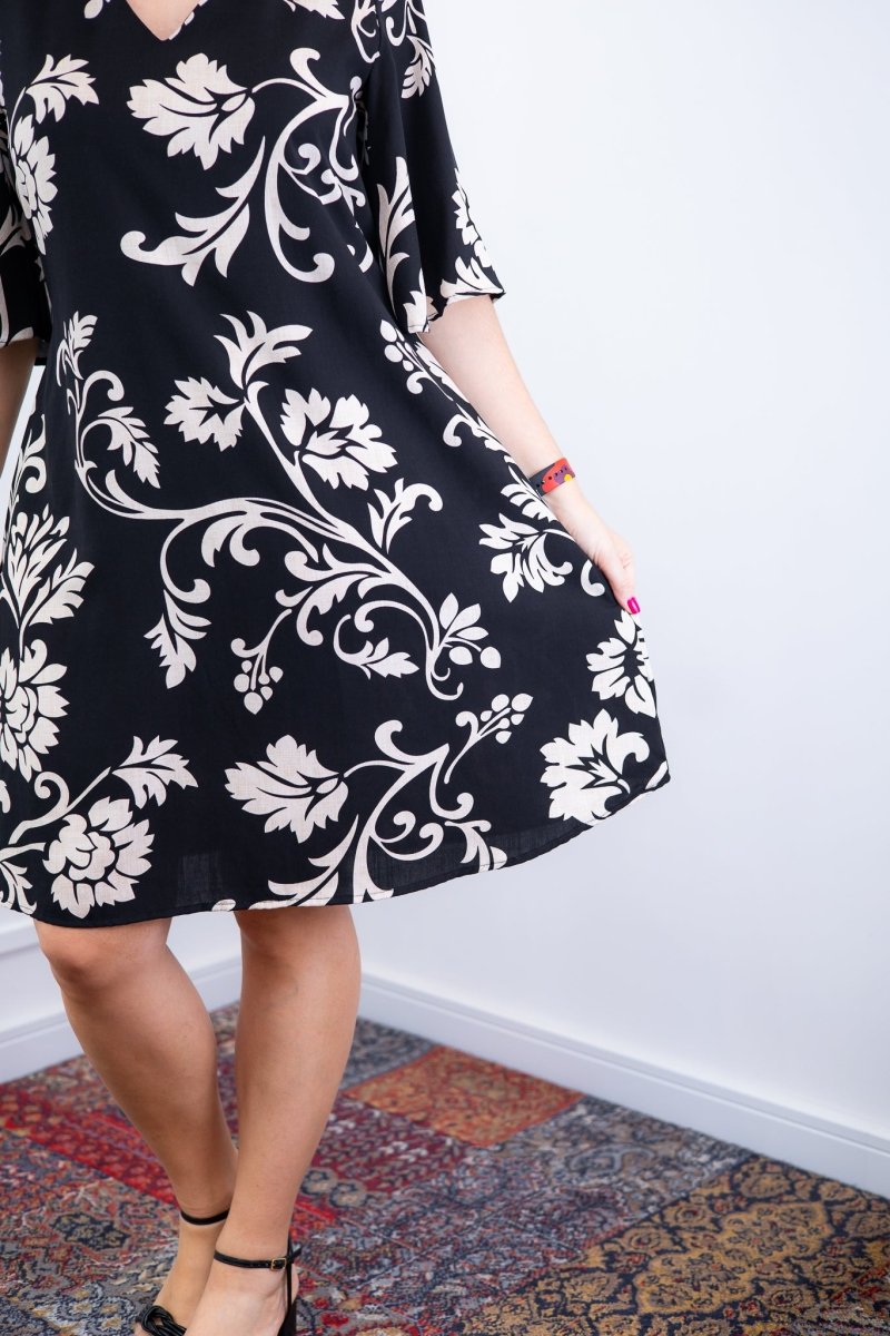 Vestido Sabrina - Decote V Manga Morcego em Viscolinho - Naguirre Shop