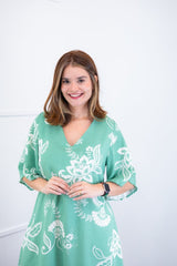 Vestido Sabrina - Decote V Manga Morcego em Viscolinho - Naguirre Shop