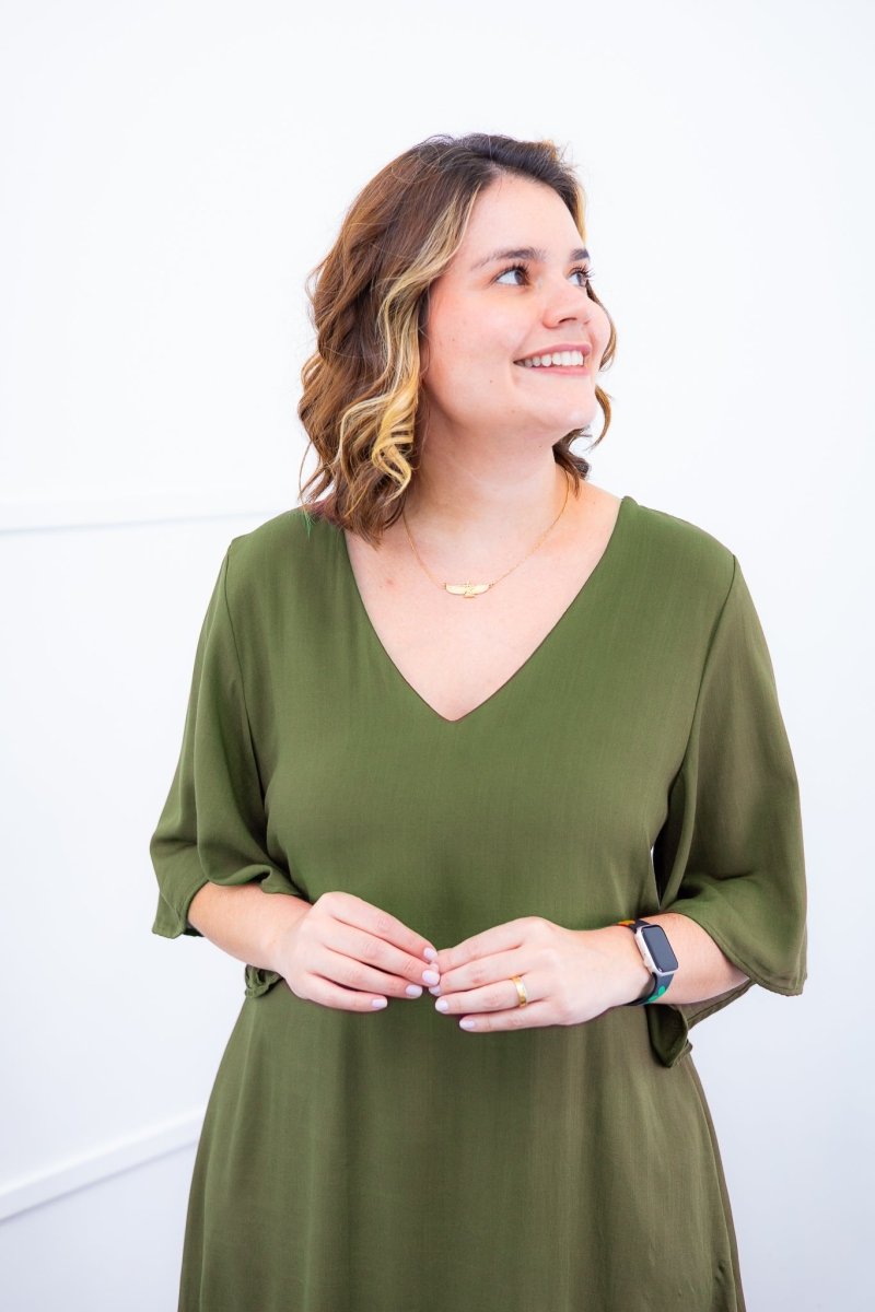 Vestido Sabrina - Decote V Manga Morcego em Viscolinho - Naguirre Shop