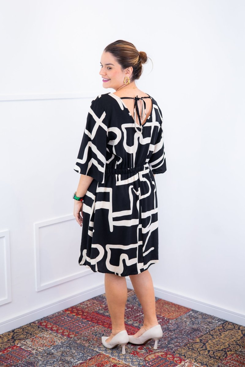 Vestido Sabrina - Decote V Manga Morcego em Viscolinho - Naguirre Shop