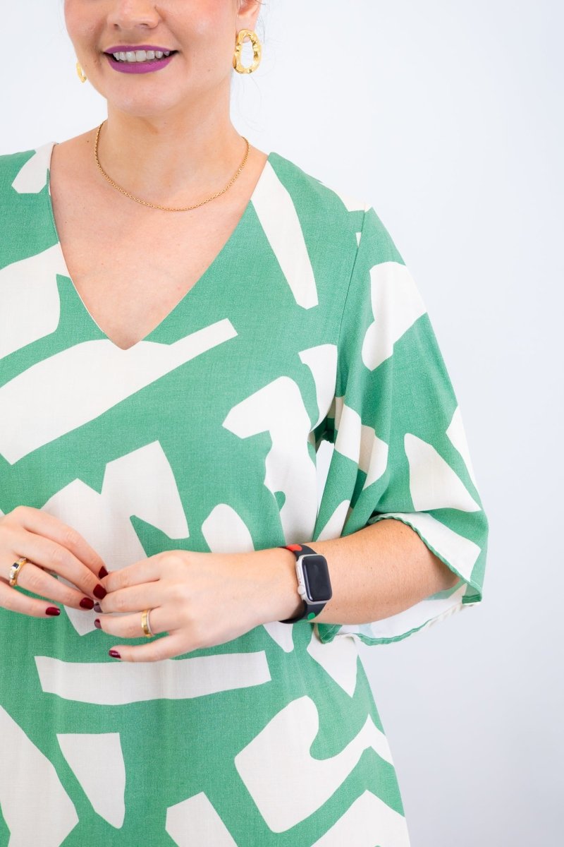 Vestido Sabrina - Decote V Manga Morcego em Viscolinho - Naguirre Shop