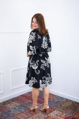 Vestido Sabrina - Decote V Manga Morcego em Viscolinho - Naguirre Shop