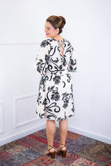 Vestido Sabrina - Decote V Manga Morcego em Viscolinho - Naguirre Shop