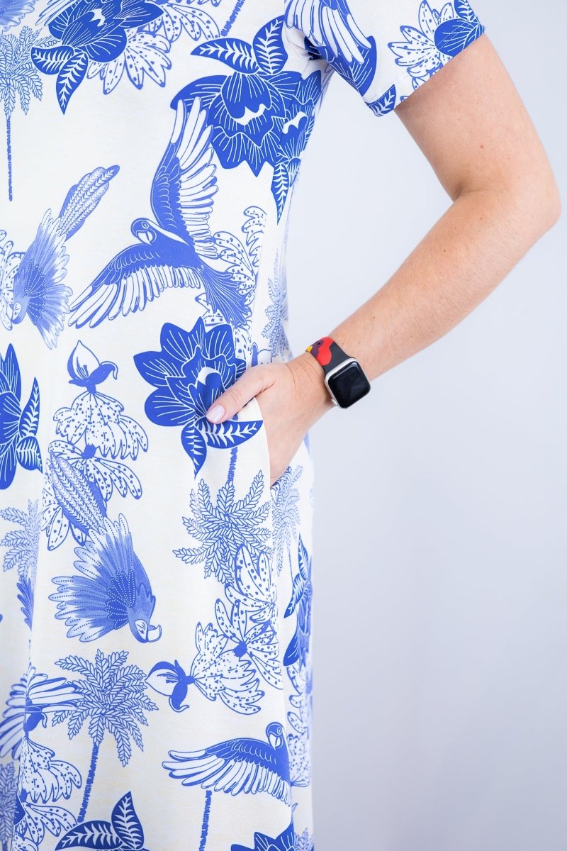 Vestido Sara - Malha Confort Deluxe Midi com Mangas e Bolsos - Naguirre Shop