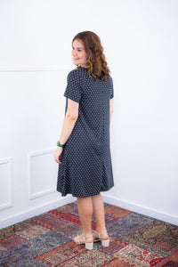 Vestido Sara - Malha Confort Deluxe Midi com Mangas e Bolsos - Naguirre Shop