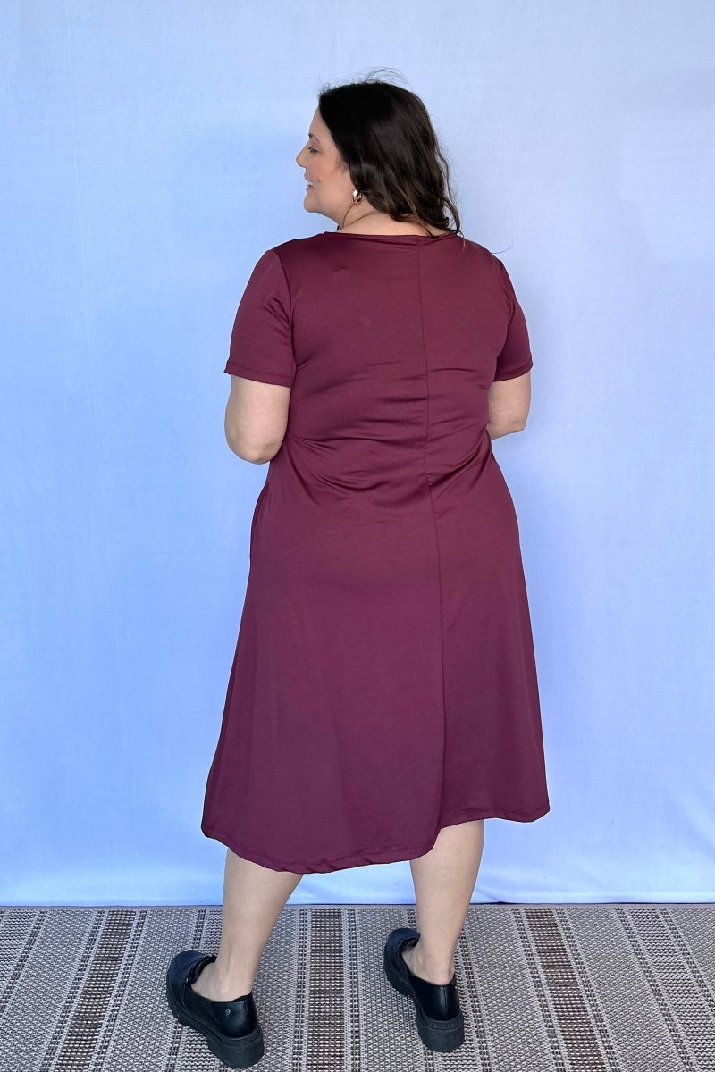 Vestido Sara - Malha Confort Midi com Manga - Naguirre Shop