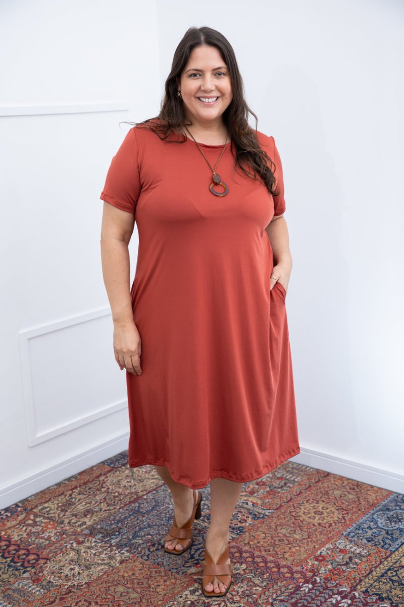 Vestido Sara - Malha Confort Midi com Manga - Naguirre Shop