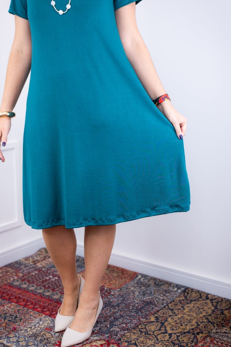 Vestido Sara - Malha Confort Midi com Manga - Naguirre Shop