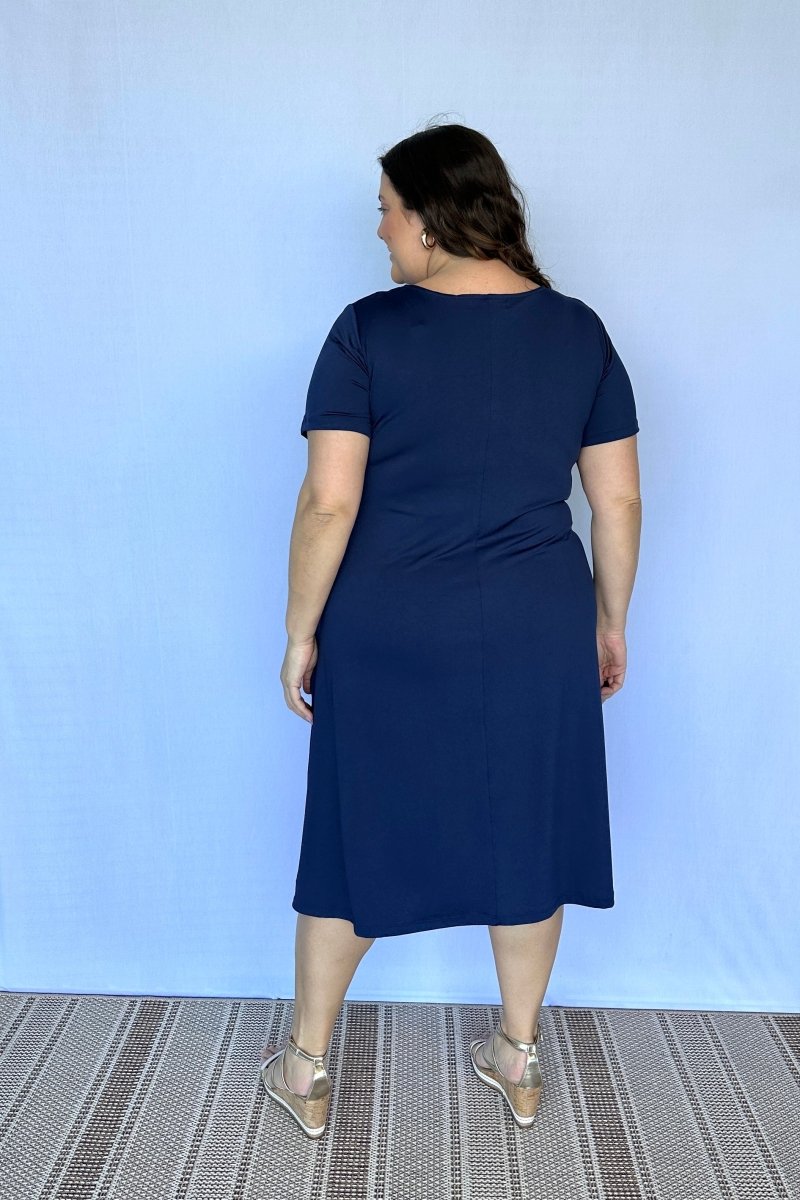 Vestido Sara - Malha Confort Midi com Manga - Naguirre Shop