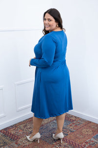 Vestido Sofia - Manga Longa com Gola Drapeada Midi em Malha Confort - Naguirre Shop