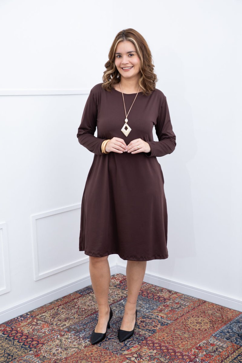 Vestido Sofia – Manga Longa com Gola Redonda Midi em Malha Confort - Naguirre Shop