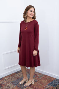 Vestido Sofia – Manga Longa com Gola Redonda Midi em Malha Confort - Naguirre Shop