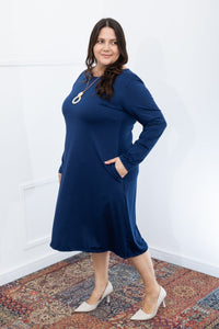 Vestido Sofia – Manga Longa com Gola Redonda Midi em Malha Confort - Naguirre Shop