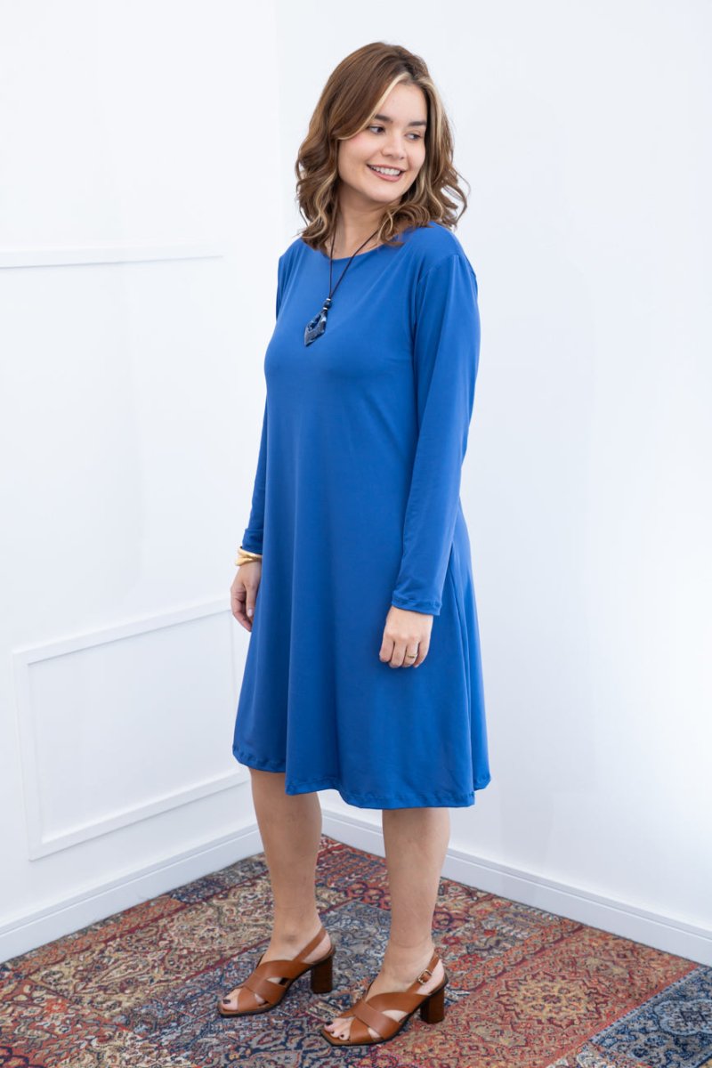 Vestido Sofia – Manga Longa com Gola Redonda Midi em Malha Confort - Naguirre Shop