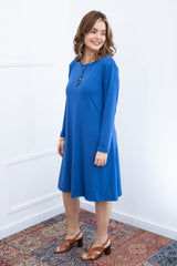 Vestido Sofia – Manga Longa com Gola Redonda Midi em Malha Confort - Naguirre Shop