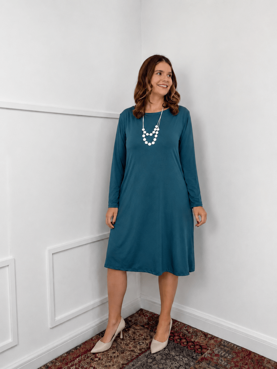 Vestido Sofia – Manga Longa com Gola Redonda Midi em Malha Confort - Naguirre Shop
