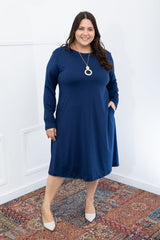 Vestido Sofia – Manga Longa com Gola Redonda Midi em Malha Confort - Naguirre Shop