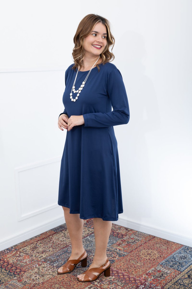 Vestido Sofia – Manga Longa com Gola Redonda Midi em Malha Confort - Naguirre Shop