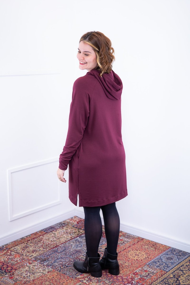 Vestido Vancouver - Midi com Capuz em Moletinho - Naguirre Shop