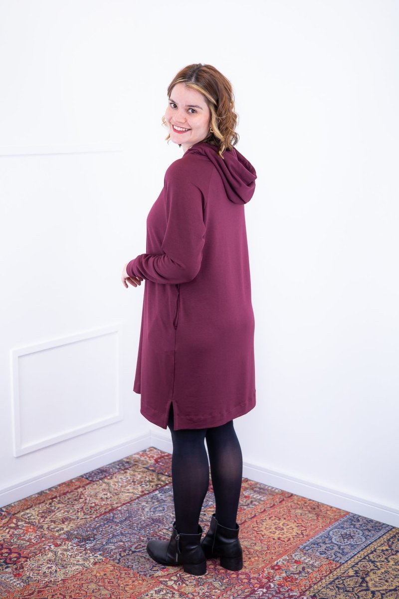 Vestido Vancouver - Midi com Capuz em Moletinho - Naguirre Shop