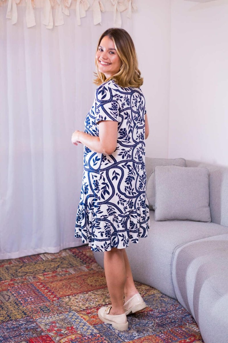 Vestido Verona - Babado Gola V e Manga Curta - Naguirre Shop