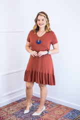 Vestido Verona - Babado Gola V e Manga Curta - Naguirre Shop