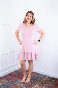Vestido Verona - Babado Gola V e Manga Curta - Naguirre Shop