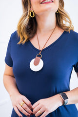 Vestido Verona - Babado Gola V e Manga Curta - Naguirre Shop