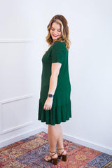 Vestido Verona - Babado Gola V e Manga Curta - Naguirre Shop