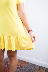Vestido Verona - Babado Gola V e Manga Curta - Naguirre Shop