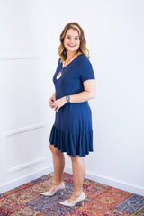 Vestido Verona - Babado Gola V e Manga Curta - Naguirre Shop