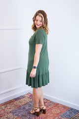 Vestido Verona - Babado Gola V e Manga Curta - Naguirre Shop