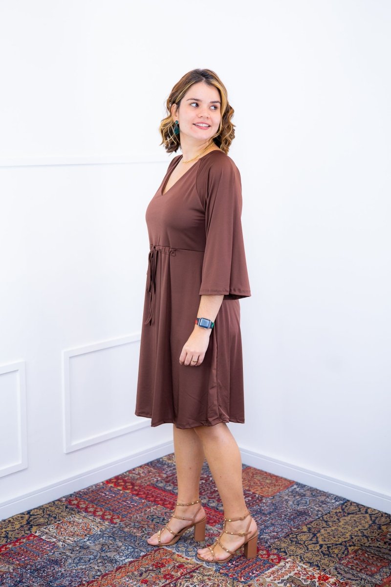 Vestido Virgínia - Midi Ajustável com Manga Morcego em Malha Confort - Naguirre Shop