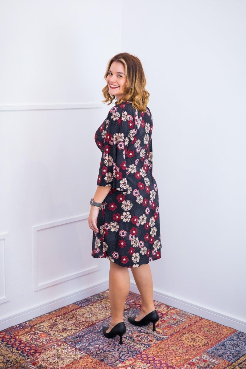 Vestido Virgínia - Midi Ajustável com Manga Morcego em Malha Confort - Naguirre Shop