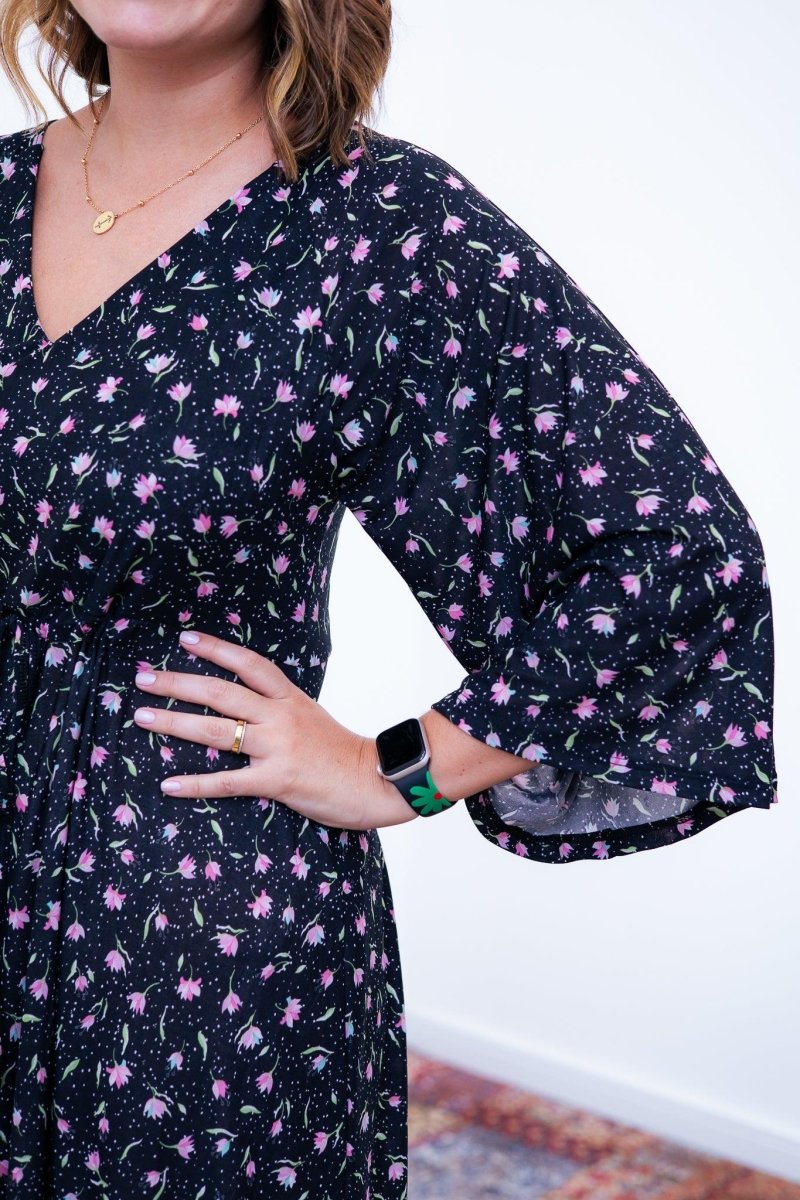 Vestido Virgínia - Midi Ajustável com Manga Morcego em Malha Confort - Naguirre Shop