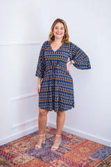 Vestido Virgínia - Midi Ajustável com Manga Morcego em Malha Confort - Naguirre Shop