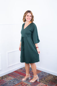 Vestido Virgínia - Midi Ajustável com Manga Morcego em Malha Confort - Naguirre Shop