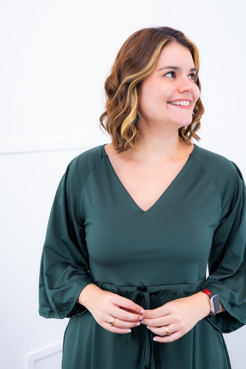 Vestido Virgínia - Midi Ajustável com Manga Morcego em Malha Confort - Naguirre Shop