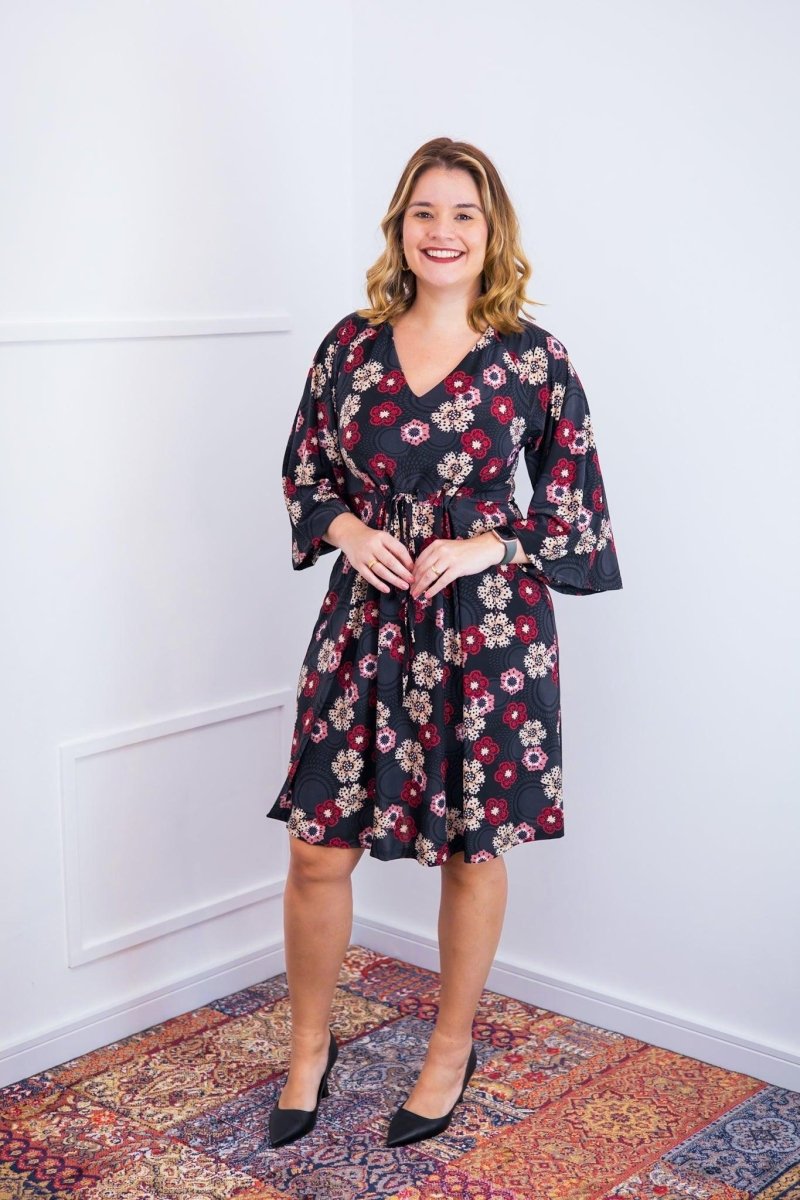 Vestido Virgínia - Midi Ajustável com Manga Morcego em Malha Confort - Naguirre Shop