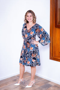 Vestido Virgínia - Midi Ajustável com Manga Morcego em Malha Confort - Naguirre Shop