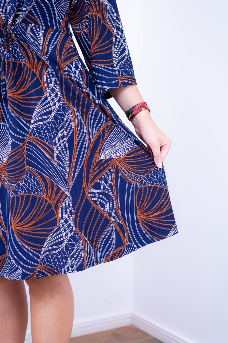 Vestido Virgínia - Midi Ajustável com Manga Morcego em Malha Confort - Naguirre Shop