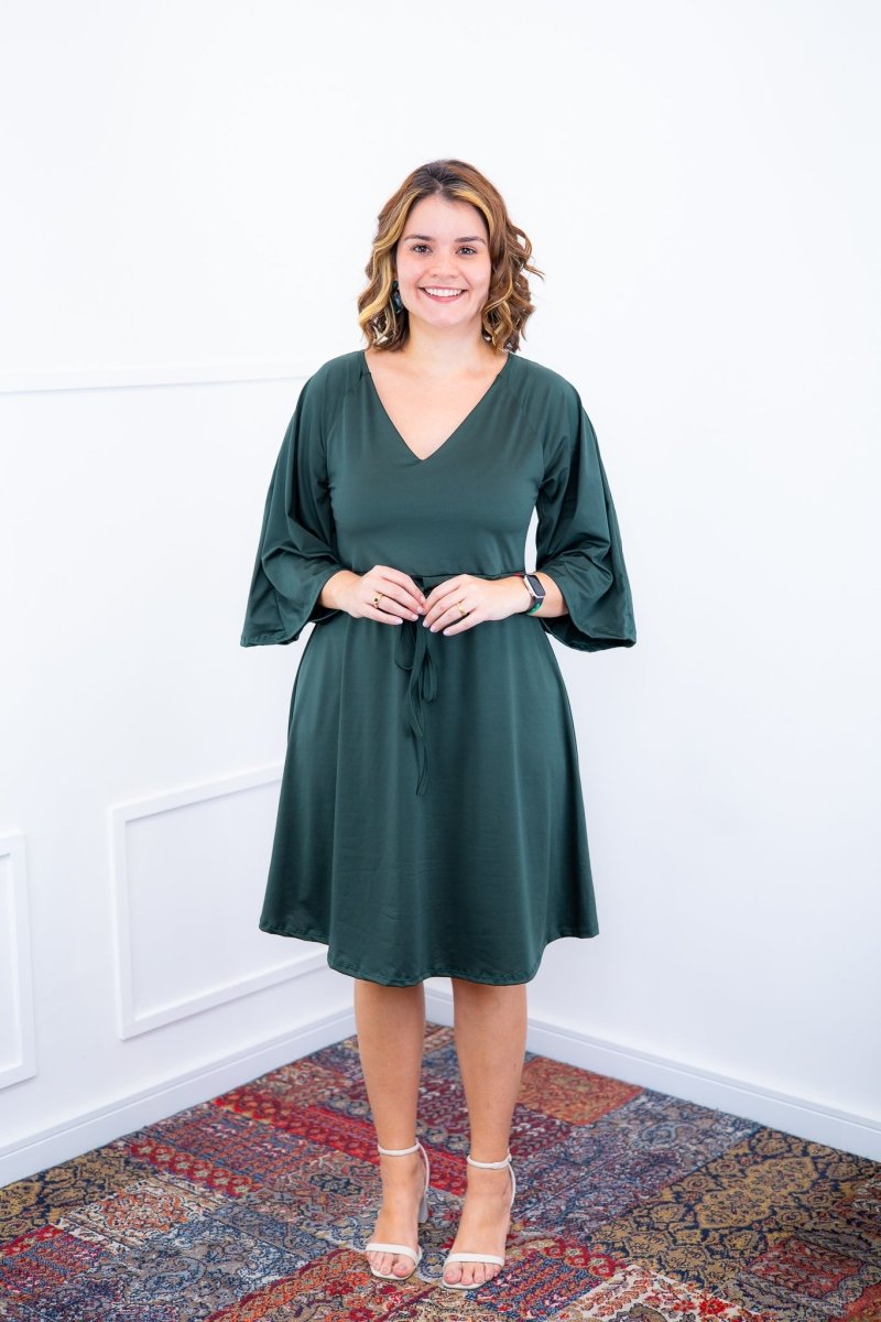 Vestido Virgínia - Midi Ajustável com Manga Morcego em Malha Confort - Naguirre Shop