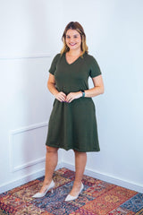 Vestido Yasmin - Lãzinha Evasê Decote V - Naguirre Shop