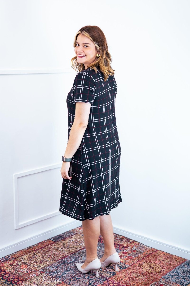 Vestido Yasmin - Lãzinha Evasê Decote V - Naguirre Shop