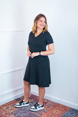 Vestido Yasmin - Lãzinha Evasê Decote V - Naguirre Shop
