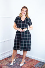Vestido Yasmin - Lãzinha Evasê Decote V - Naguirre Shop