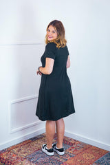 Vestido Yasmin - Lãzinha Evasê Decote V - Naguirre Shop